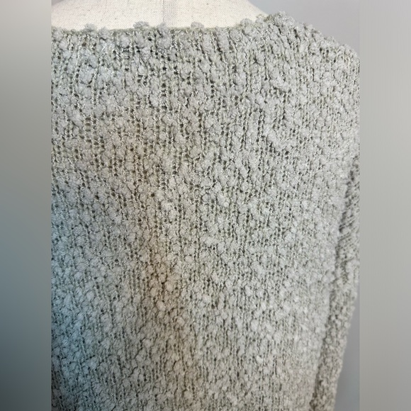 NWOT sz M White Birch oversized popcorn textured hi lo bell sleeve sweater - Picture 6 of 8